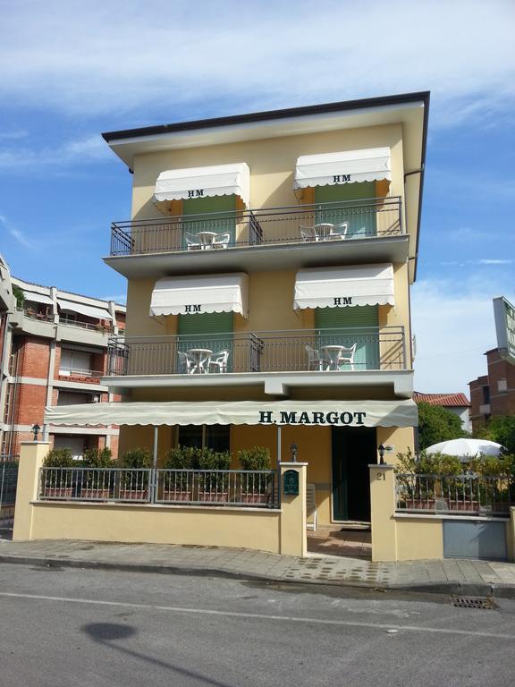 Hotel Margot Lido di Camaiore Exterior foto